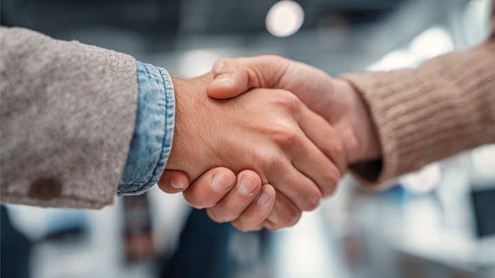 From the City to the Candle Countryside